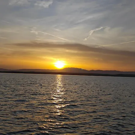 V & B By The Sea Crikvenica