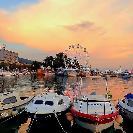 V & B By The Sea * Crikvenica