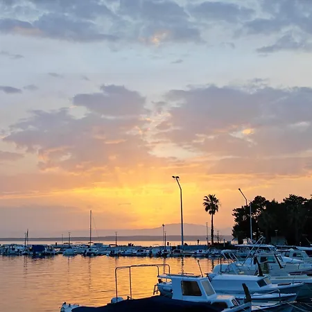 Apartment V & B By The Sea Crikvenica