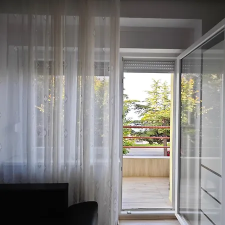 V & B By The Sea Crikvenica