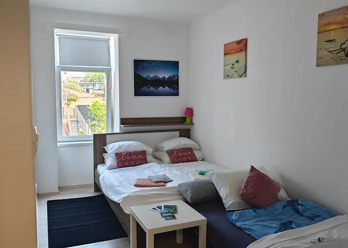 Apartment V & B By The Sea *
