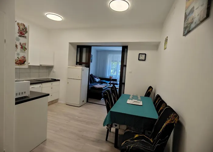 Apartment V & B By The Sea Crikvenica