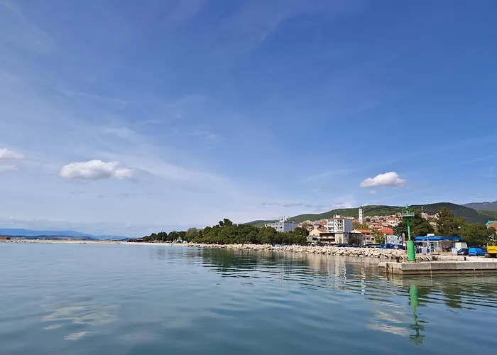 Apartment V & B By The Sea