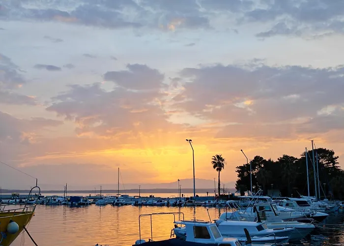 Apartment V & B By The Sea Crikvenica